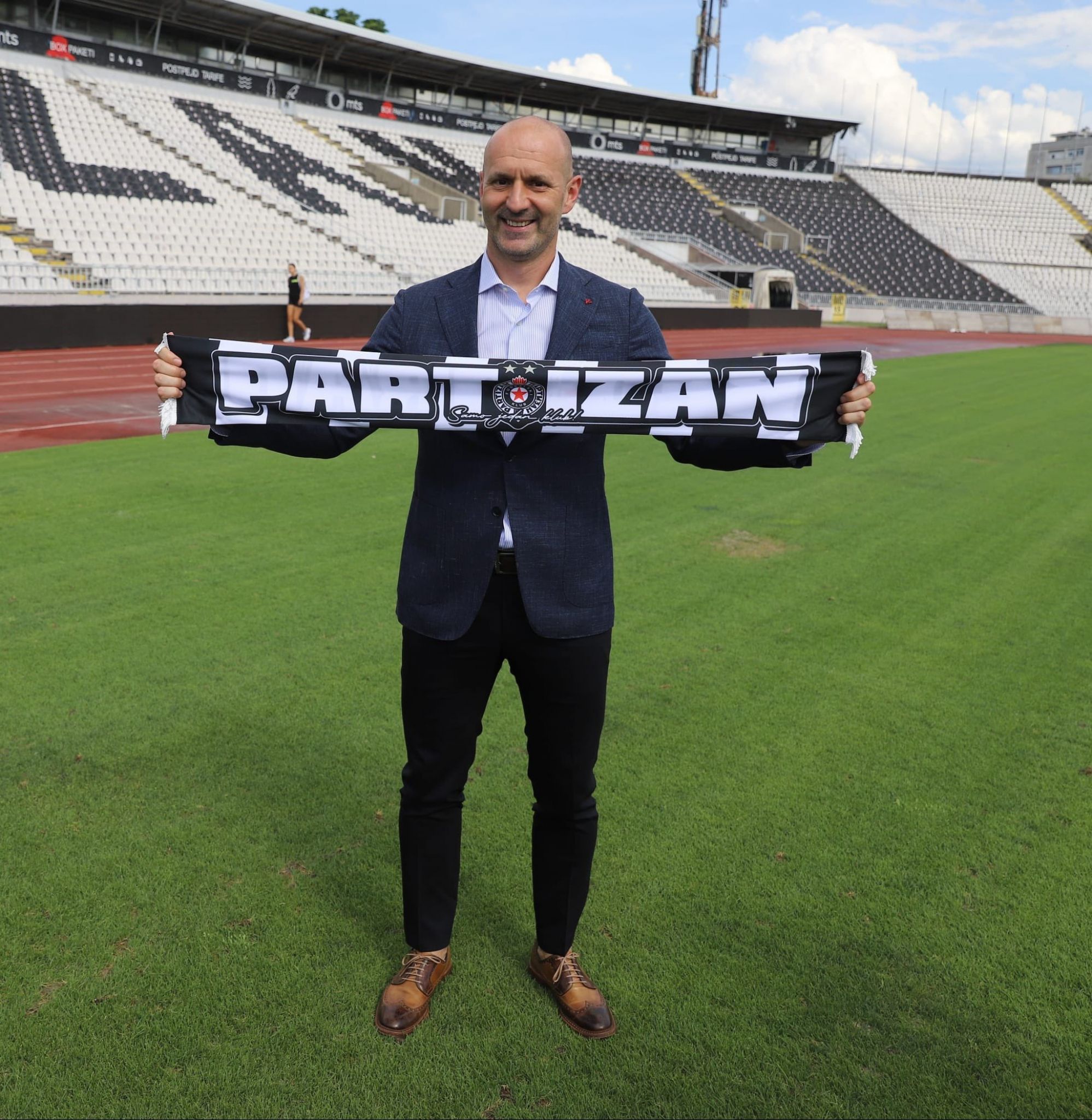 BIĆU NEMILOSRDAN Ilija Stolica predstavljen u Humskoj: Idealniji momenat za moj dolazak nije postojao