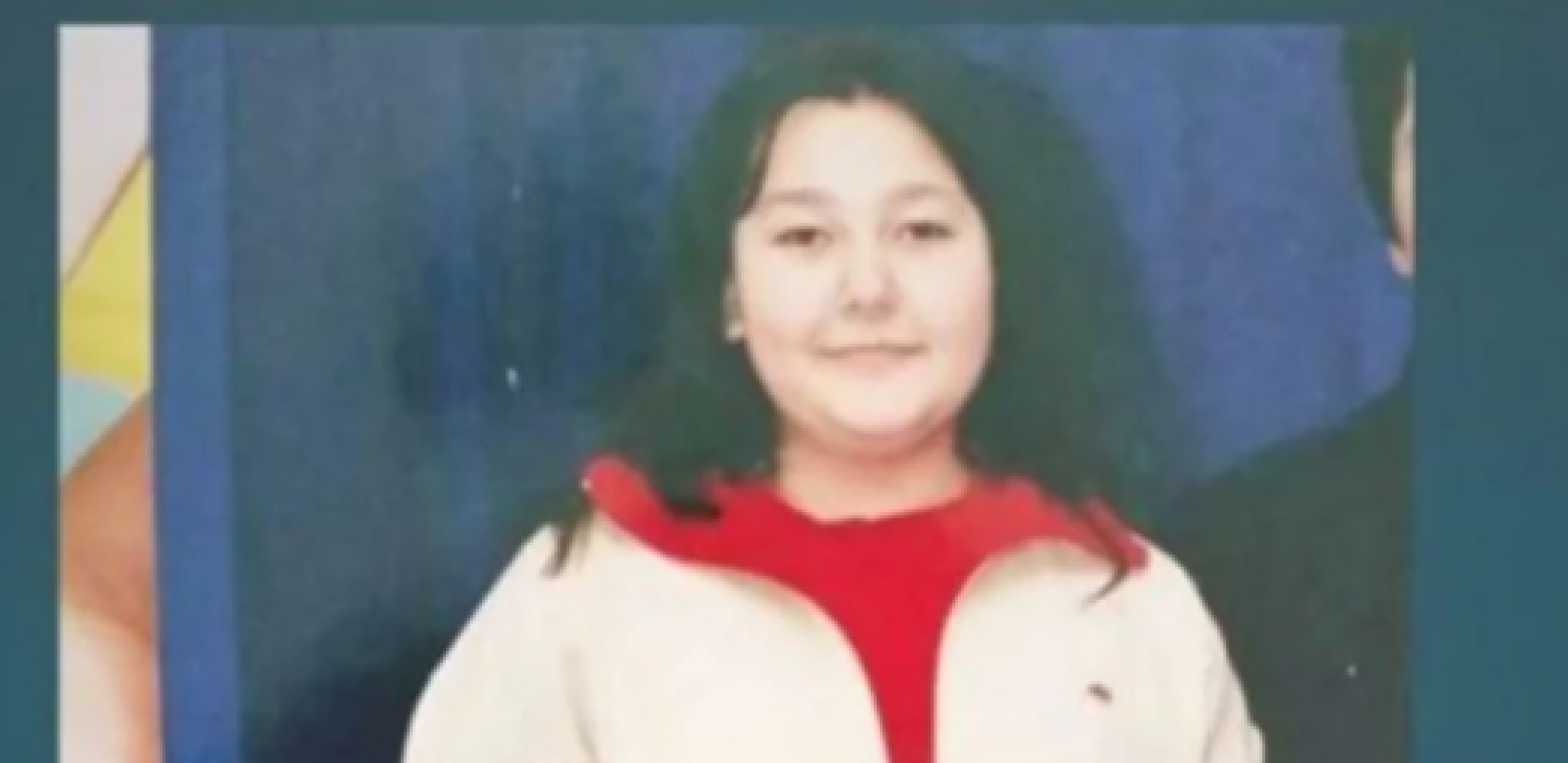 RETKO KO BI JE PREPOZNAO Isplivala stara fotografija jedne od najatraktivnijih pevačica, evo kako je izgledala kao devojčica (FOTO)