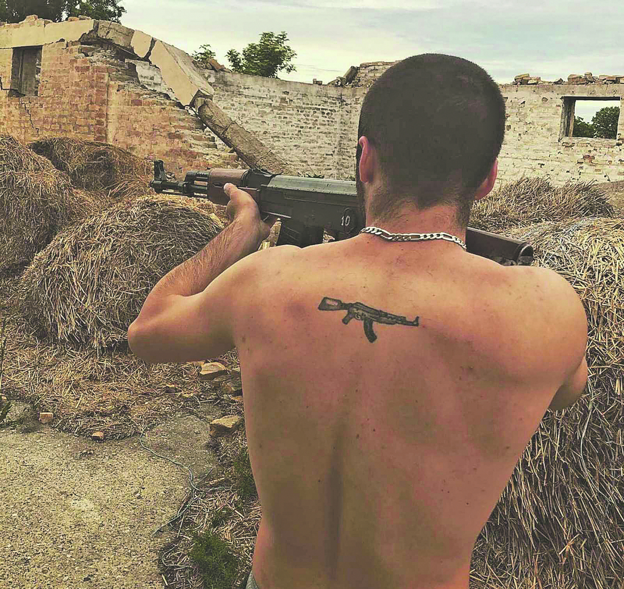 PODIGNUTA OPTUŽNICA ZA UBISTVO PILOTA U JAKOVU Kuvaru preti doživotna robija, a tvrdi da je bio zlostavljan!