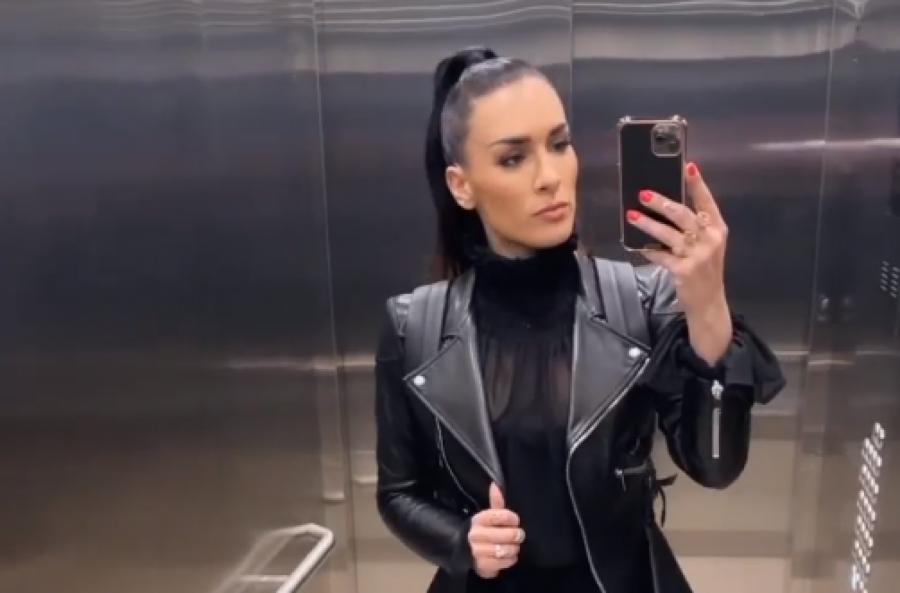 BORILA SE KAO LAVICA!  Manekenka nakon veštačke oplodnje ponovo trudna, podelila radosne vesti