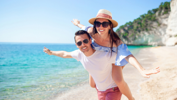 ŽELITE DA IDETE NA LETOVANJE ALI NEMATE NOVCA? Top pet saveta kako da prođete jeftino na moru