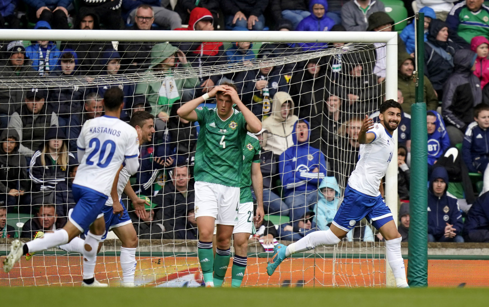 LUDILO U BELFASTU Irci od 0:2 do boda protiv Kipra