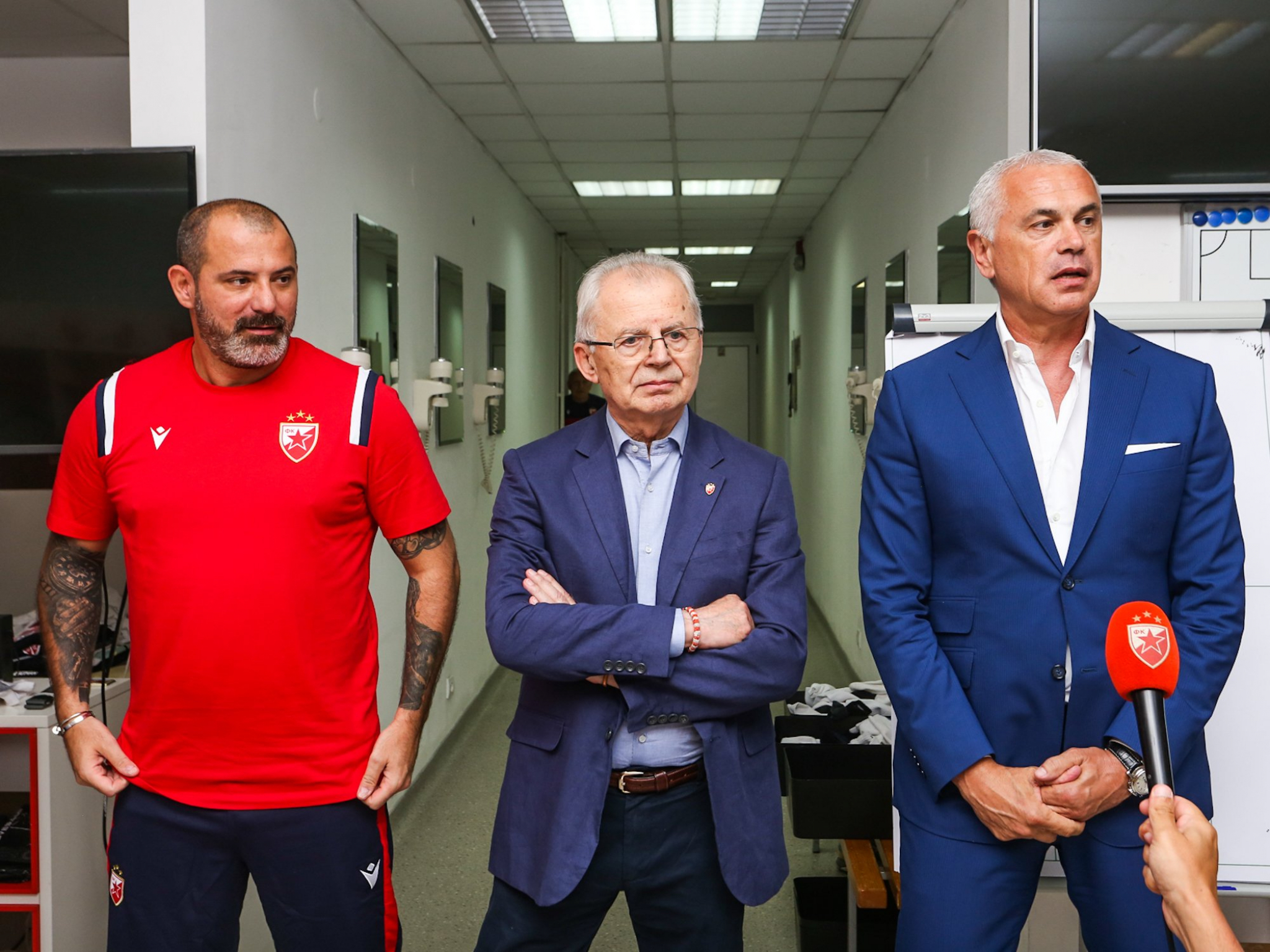 TITULA ĆE VREDETI MILIONE Dejan Stanković okupio igrače, pa poručio: Čeka nas istorijski mesec, stižu dva pojačanja