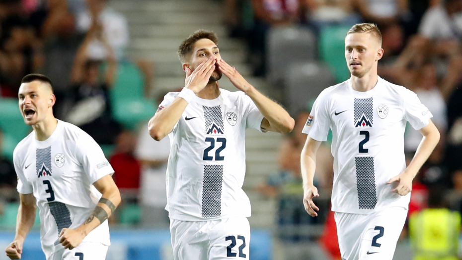 SLOVENCI ZA 5 MINUTA PONIŠTILI PREDNOST "ORLOVA" Pogledajte kako su "zmajčeci" izjednačili za samo 300 sekundi (VIDEO)