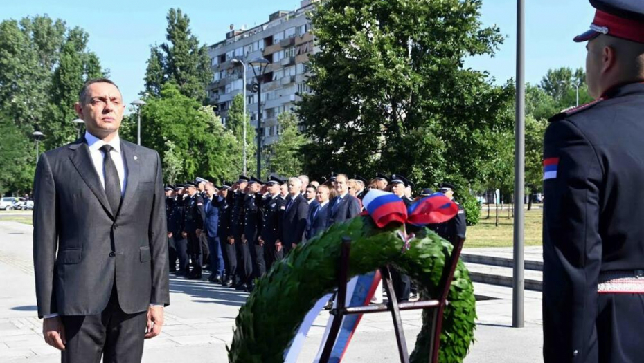 Ministar Vulin u poseti Svetoj Gori i Hilandaru