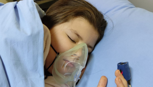 ZA NJENU DIJAGNOZU NIKO NIJE ODGOVORAN: Marina Veselinović (9) je rođena kao zdrava beba, a onda je usledio šok za njene roditelje