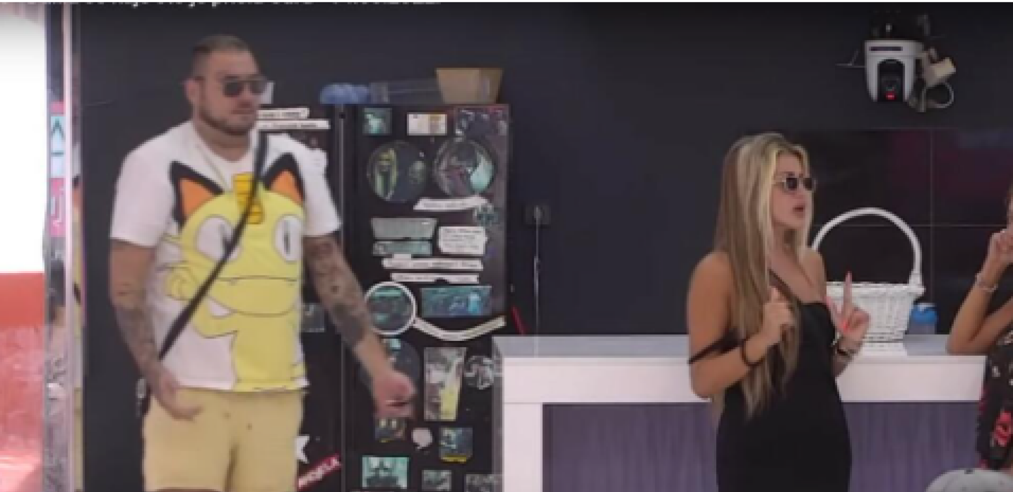 VIŠE NEĆU DA SPUŠTAM GLAVU Dalila šutnula Filipa Cara za sva vremena, ustala i izgovorila reči nakon kojih je nastao muk u Beloj kući