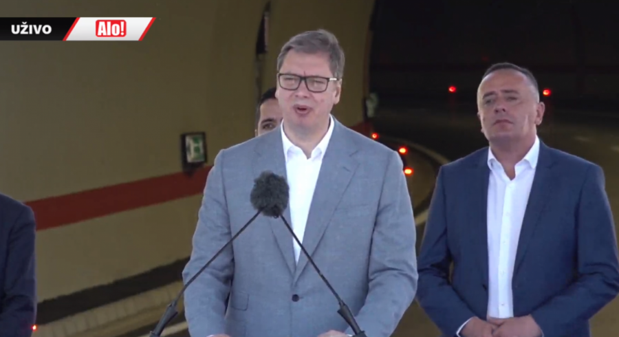VELIKI DAN ZA SRBIJU Predsednik Vučić na otvaranju sektora B5 obilaznice oko Beograda (FOTO/VIDEO)