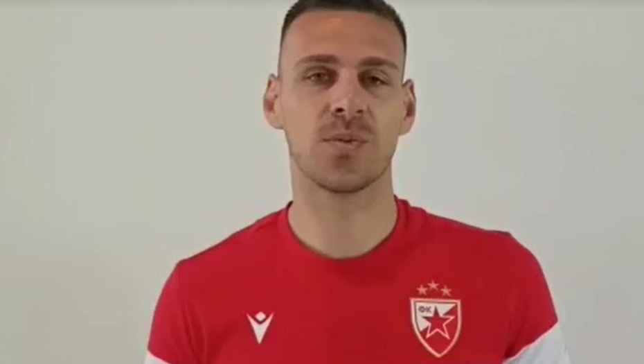 TO JE ZVEZDA!  Fudbalski šampioni s Marakane drže pesnice bokserima u Skoplju: HOĆEMO TITULU! (VIDEO)