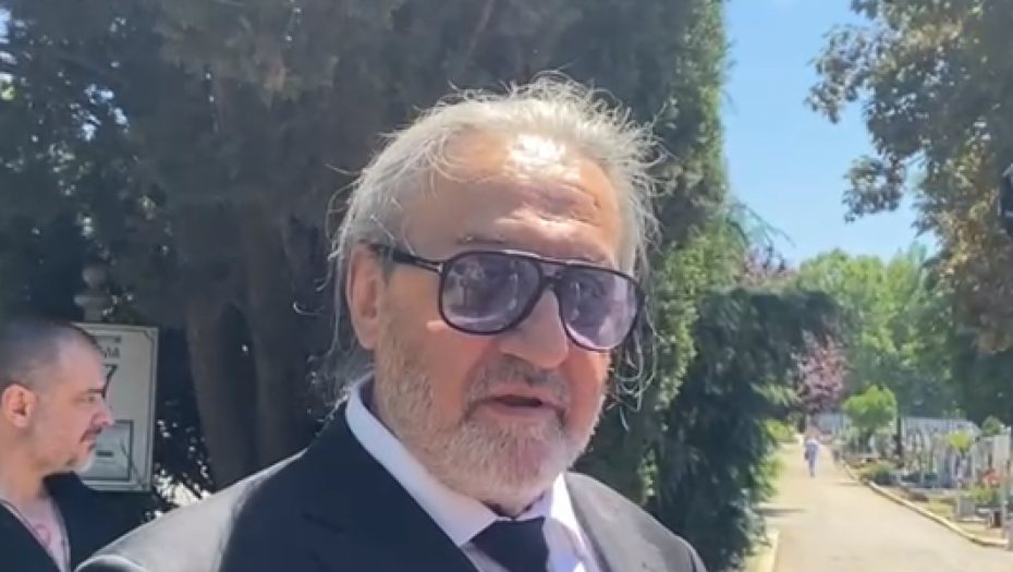 CELO NASLEDSTVO JE NIKOLININO! Miša Grof šokirao sve, pa odbrusio: Možda je morala da prošeta psa, zato nije došla na pomen