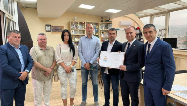 LEPA POSETA Priznanje za Ilića, Arilje voli sport