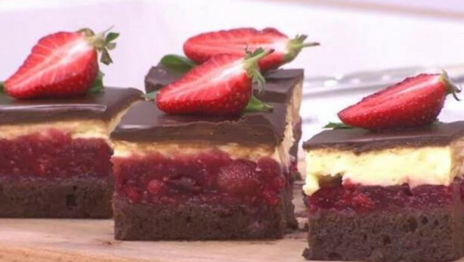 LEDENE KOCKE SA ŠUMSKIM VOĆEM Idealna poslastica gotova za samo pola sata! (VIDEO)