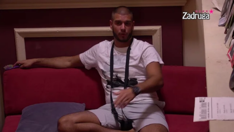 OPŠTI HAOS Marijana Zonjić tvrdi da je Dragojević ljubio nju pre Aleksandre