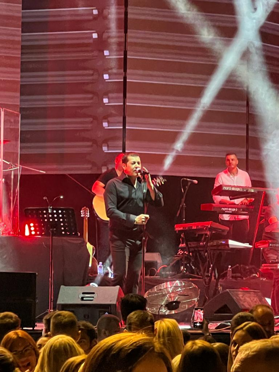 OTKRIVENA DUGO ČUVANA TAJNA ACE PEJOVIĆA Pevač konačno otkriven, fanovi zbunjeni