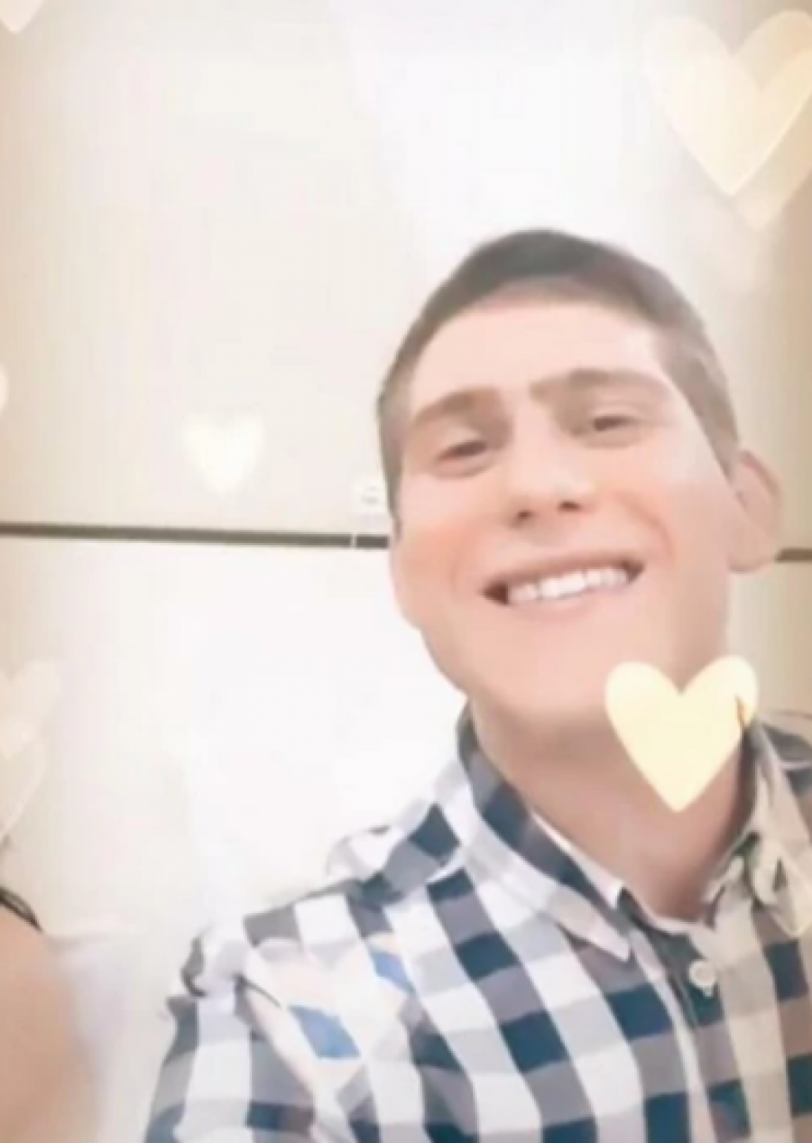 JOCA JE TADA SVE NASMEJAO DO SUZA Ceca mu je idol, a njegov nastup sa takmičenja i dan danas izaziva smeh, evo kako Jovan danas izgleda (FOTO)