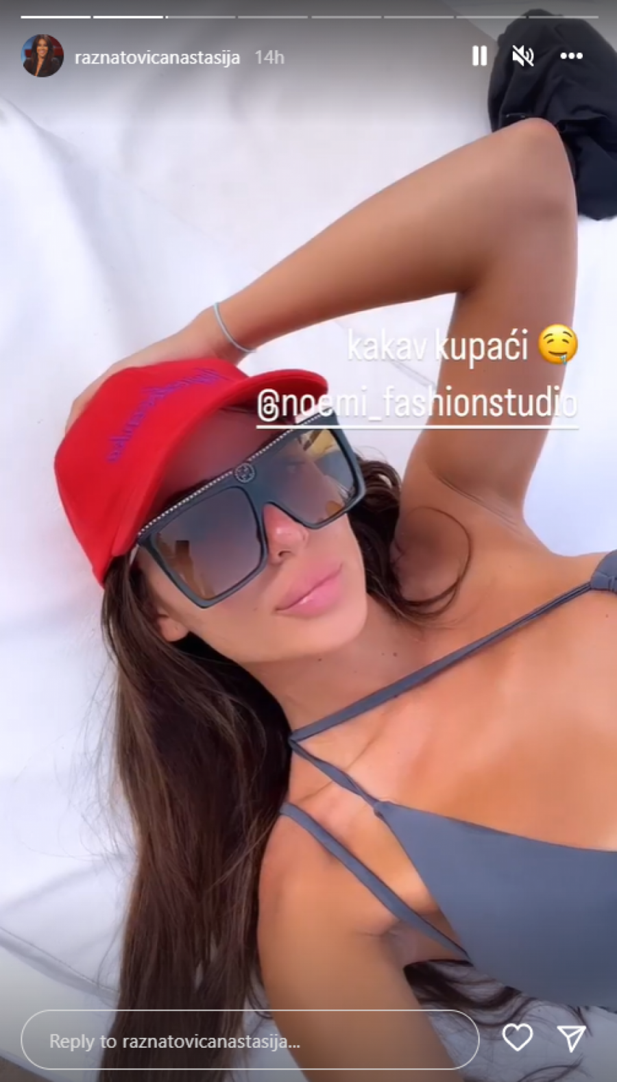 VRELI KADROVI SA IBICE Anastasija Ražnatović dovela društvene mreže do usijanja (FOTO)