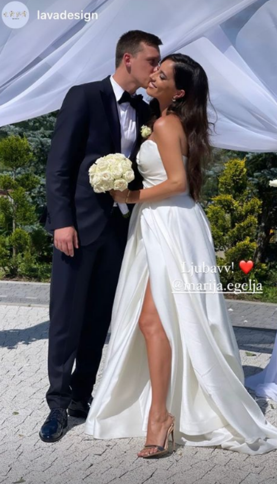 BIO JE UPORAN I OSVOJIO ME Marija Egelja o braku sa Aleksandrom i bebi, pa priznala da li je zahtevna trudnica