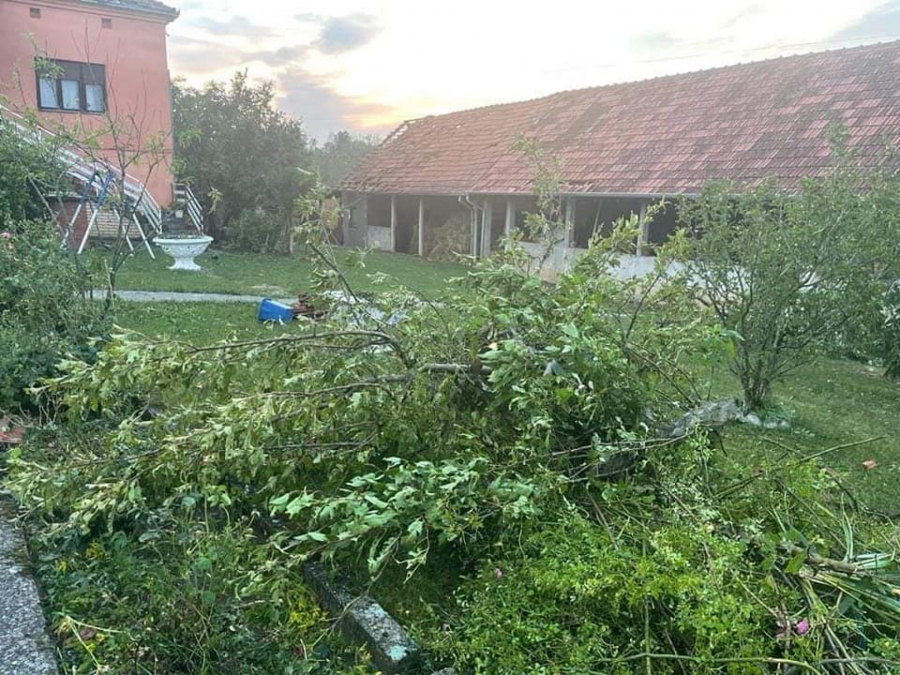 HAOS  I KATASTROFALNE POSLEDICE NEVREMENA U SRBIJI Prestonica najgore prošla