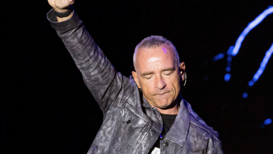 EROS RAMACOTI ZAPRATIO KIJU KOCKAR Najpoznatija muzička svetska zvezda očigledno ima dobar ukus što se tiče žena