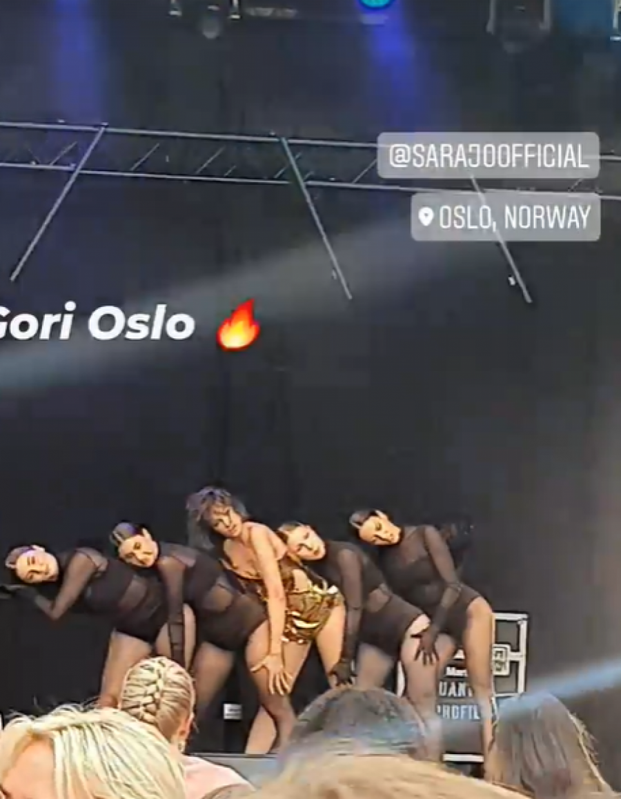 MALO JE REĆI DA SMO POTRESENI Sara Jo se oglasila nakon terorističkog napada u Oslu gde je nastupala, ubijene su dve osobe