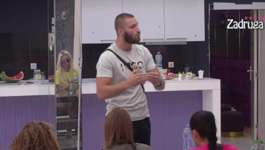 JA NE LAŽEM! Mensuru pao mrak na oči, bez dlake na jeziku progovorio o svemu