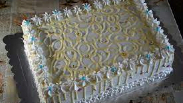 NAJLEPŠI DESERT KOJI SE NE PEČE Torta Beli anđeo, savršeno kremasto zadovoljstvo, idealna za letnju vrelinu