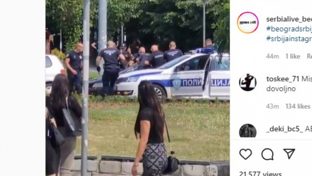 DRAMATIČNO HAPŠENJE KOD HRAMA SVETOG SAVE Potera stigla bahatog vozača koji je usput oborio i motociklistu