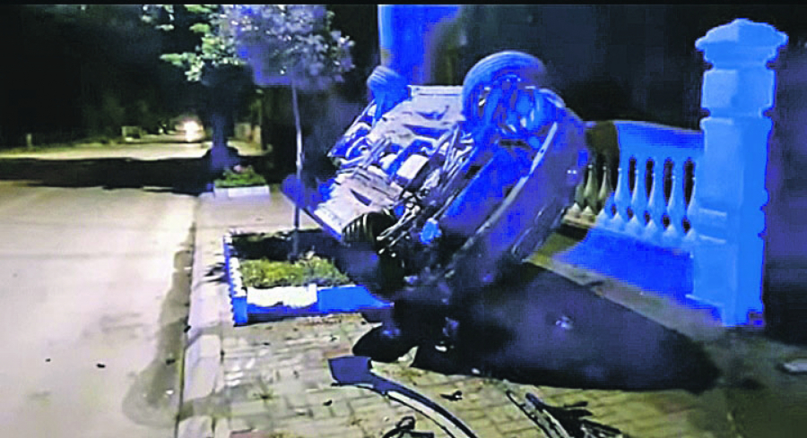 TINEJDŽERI SA PROSLAVE PUNOLETSTVA OTIŠLI PRAVO U SMRT Četvorica drugova tragično nastradala  nedaleko od Čačka