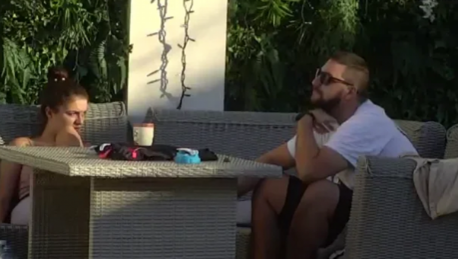 NE ODVAJA SE OD VIKI Zola otvorio nove teme sa njom, pa pričali o životu nakon Zadruge