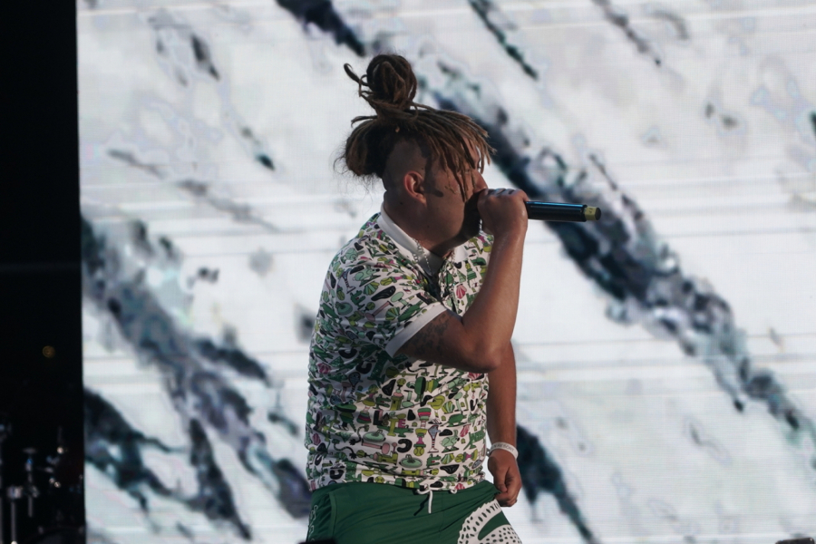 RASTA TRPI NESNOSNE BOLOVE! Otkriveno zbog čega je reper hospitalizovan, ona je sve vreme uz njega!