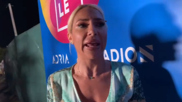 ZGODNIJA SAM OD NJE Jovana Jeremić potkačila jednu od najatraktivnijih pevačica na javnoj sceni: Pazim šta jedem i top sam