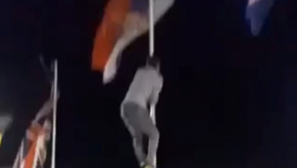 USTAŠKO DIVLJANJE Smeta im zastava Srbije, koja je stajala uz druge, povodom festivala. To se u Beogradu ne moze dogoditi (VIDEO)