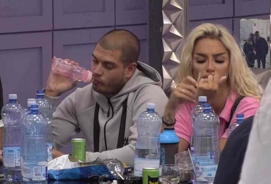 BOLI ME K**AC ZA NJENO IZVINJENJE Dejan sasuo Dalili sve u lice, ne želi više da joj ćuti, a onda se umešao Car i nastao je opšti karambol