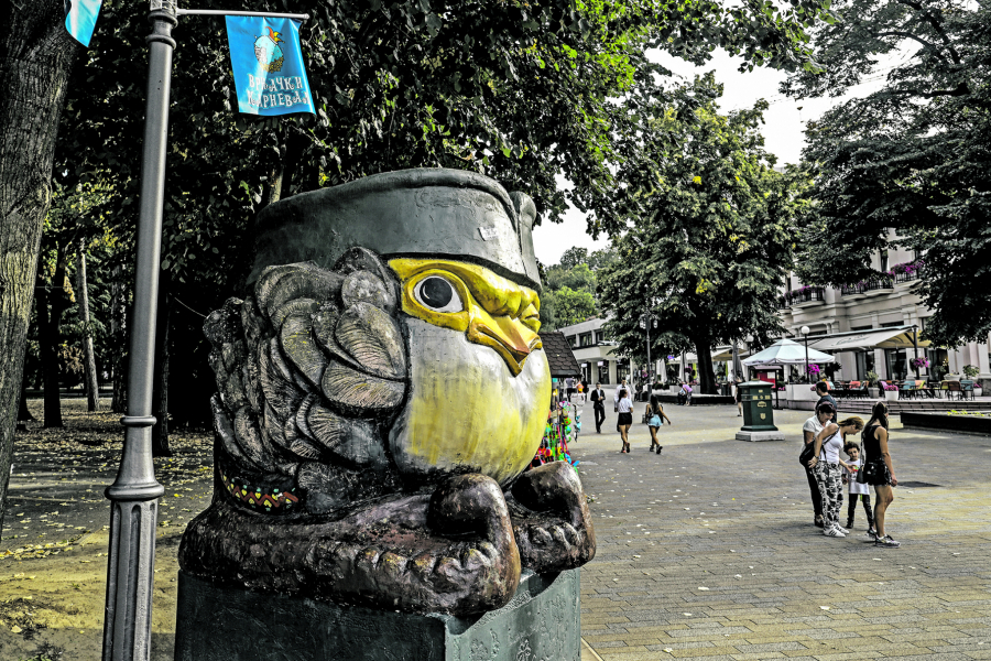 LETO U SRBIJI Veliko interesovanje građana za banje i seoska domaćinstva: Za 24 sata PODELJENA 45.204 VAUČERA za odmor