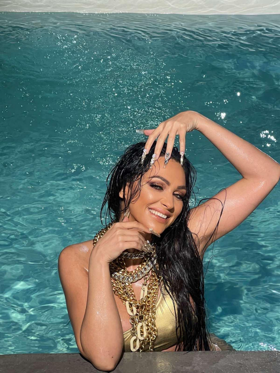 VEĆINA MOJIH KOLEGA TO RADI  Ljupka Stević progovorila o problemu koji drma estradu