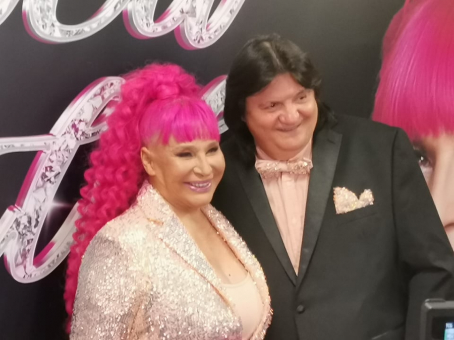 U SREĆNOM SU BRAKU VIŠE OD TRI DECENIJE Zorica i Kemiš važe za jedan od najskladnijih parova na estradi, A OVAKO JE POČELA NJIHOVA LJUBAV