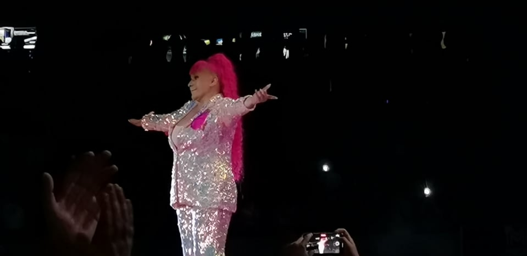 SVI PROHTEVI NAŠIH ZVEZDA! Evo kakve zahteve imaju oni, kao i šta se nalazi na njihovoj rajder listi