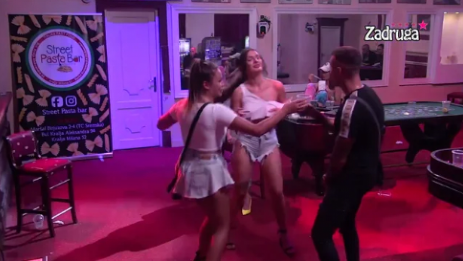 SEVAJU STARE VARNICE Mateja nije mogao da izdrži, pa zaplesao sa Anom Jovanović