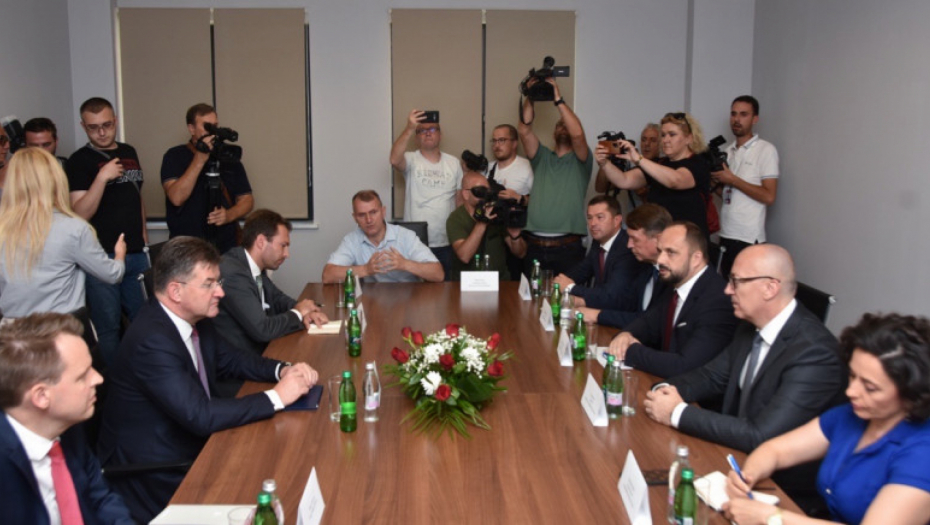 USPOSTAVLJANJE ZSO KLJUČNO ZA SRBE Poruka Srpske liste na sastanku sa Miroslavom Lajčakom (FOTO/VIDEO)