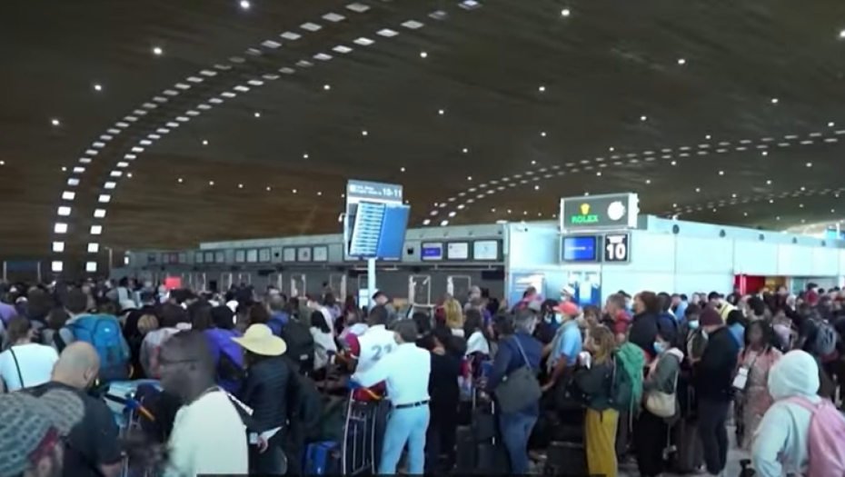 PAKAO ZBOG ŠTRAJKA Nemački aerodromi gomilaju kofere, kraj se ne nazire