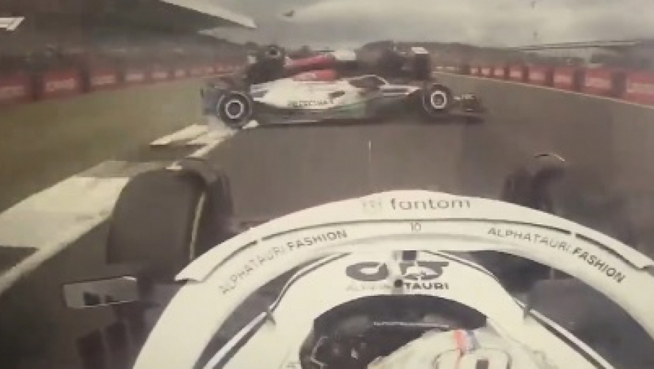 SVET JE STAO NA TRENUTAK Evo kako izgleda vozač posle strašnog udesa u Formuli 1 (VIDEO)