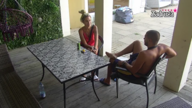 SIGURNO ĆE BABA DA ME ČEKA... Dejan emotivan, odbrojava svaki minut kad će ugledati svoju porodicu