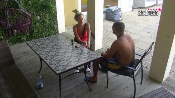 SIGURNO ĆE BABA DA ME ČEKA... Dejan emotivan, odbrojava svaki minut kad će ugledati svoju porodicu