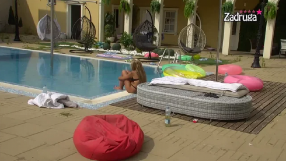 ONI MISLE DA PRAVIM ŽRTVU OD SEBE Dalila Dragojević požalila se Lepom Mići, a onda joj je on žestoko odbrusio