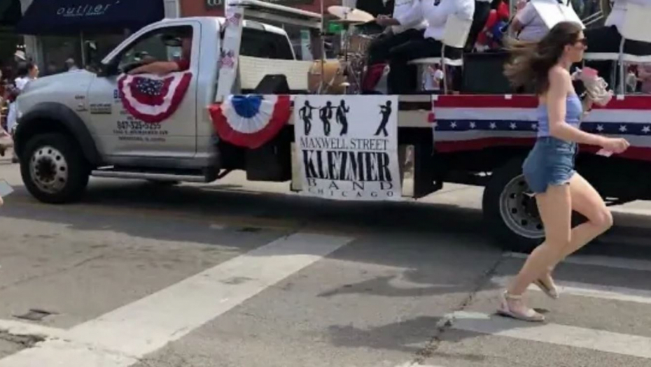 KRVAVI PRAZNIČNI VIKEND U AMERICI Ubijeno 220 ljudi, oko 570 ranjeno tokom proslave Dana nezavisnosti