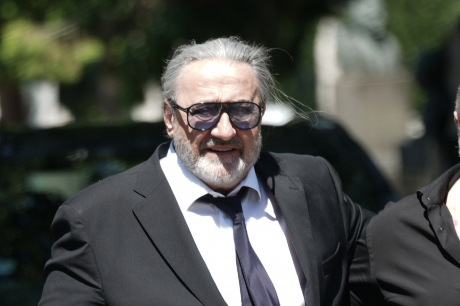 KUĆA U SAMOM CENTRU, 18 STANOVA I JEDNA STVAR OD POLA MILIONA EVRA! Neverovatno šta sve poseduje Miša Grof, objavljena njegova imovinska karta!