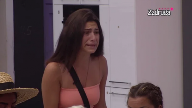 NE POMINJI MOJE DRIPCE, DA JA NE BIH TVOJE K*RVETINE Milica i Mensur ponovo zaratili, skandali pred sam kraj rijalitija