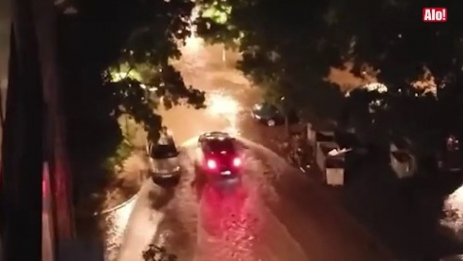 BLOK 45 POD VODOM Pogledajte kako je nevreme poplavilo ulice Novog Beograda (VIDEO)