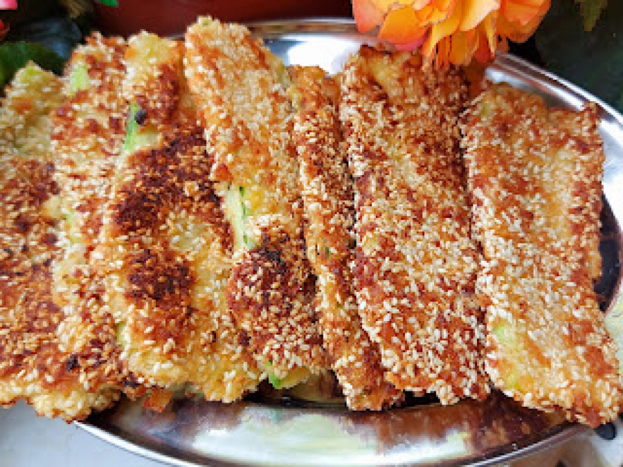 POMISLIĆETE DA JE NAJHRSKAVIJI ČIPS Spremite pohovane tikvice sa susamom (VIDEO)