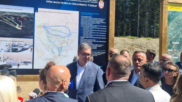 "NE PADA NAM NA PAMET" Vučić: Na zahtev iz Rezolucije odgovaramo  pristojno- nećemo